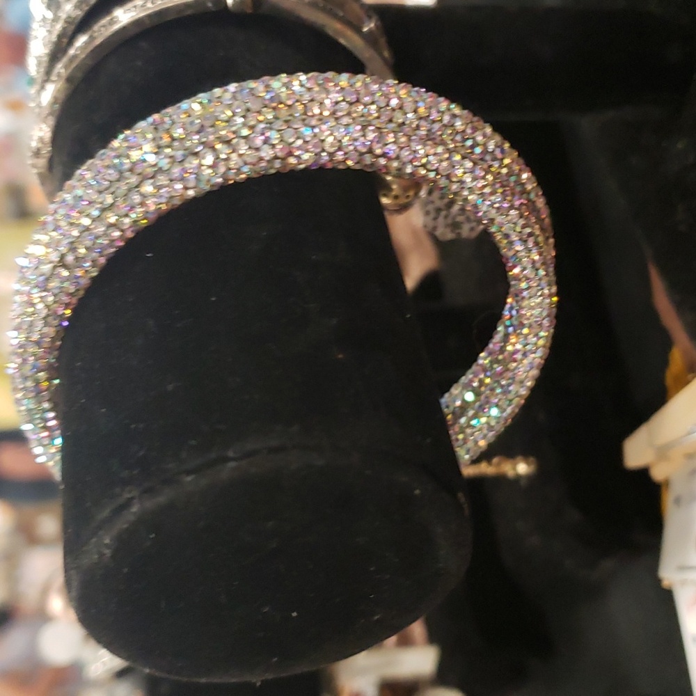 Crystal braclets